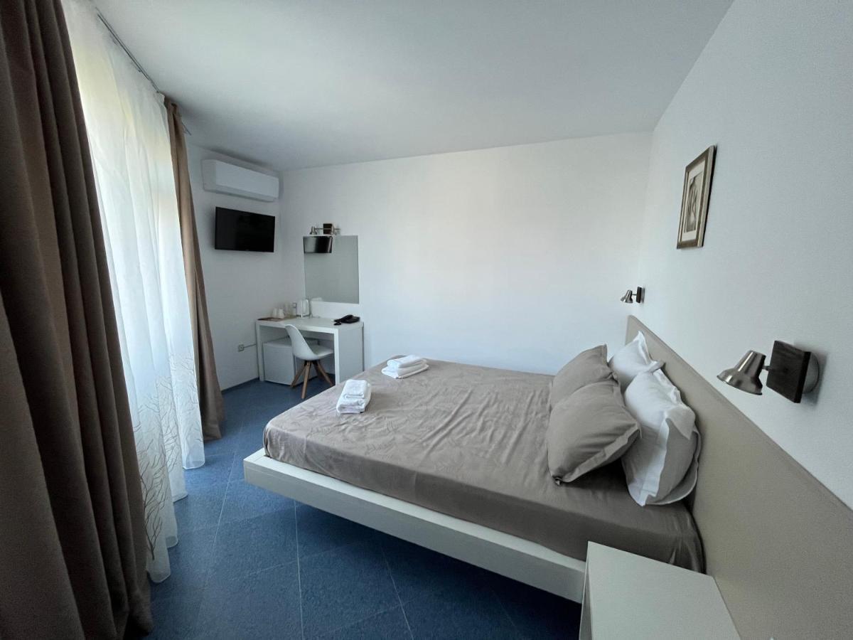 Satmar Hotel Лозенец Екстериор снимка