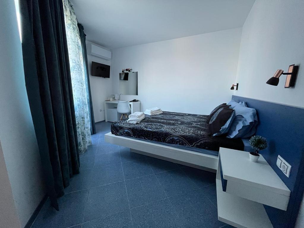 Satmar Hotel Лозенец Екстериор снимка
